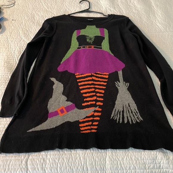 🎃Witch sweater costume size medium - Picture 2 of 3